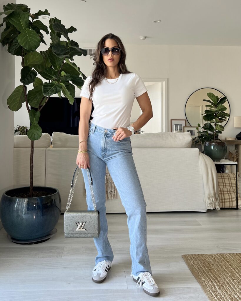 How To Style Straight Leg Jeans with a white t-shirt