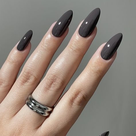 Charcoal Gray Nails